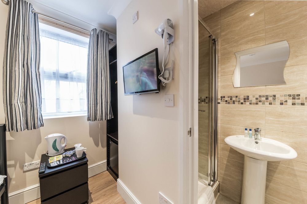 Hellenic By Saba Hotel Londra